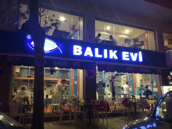 Sita Balik Evi